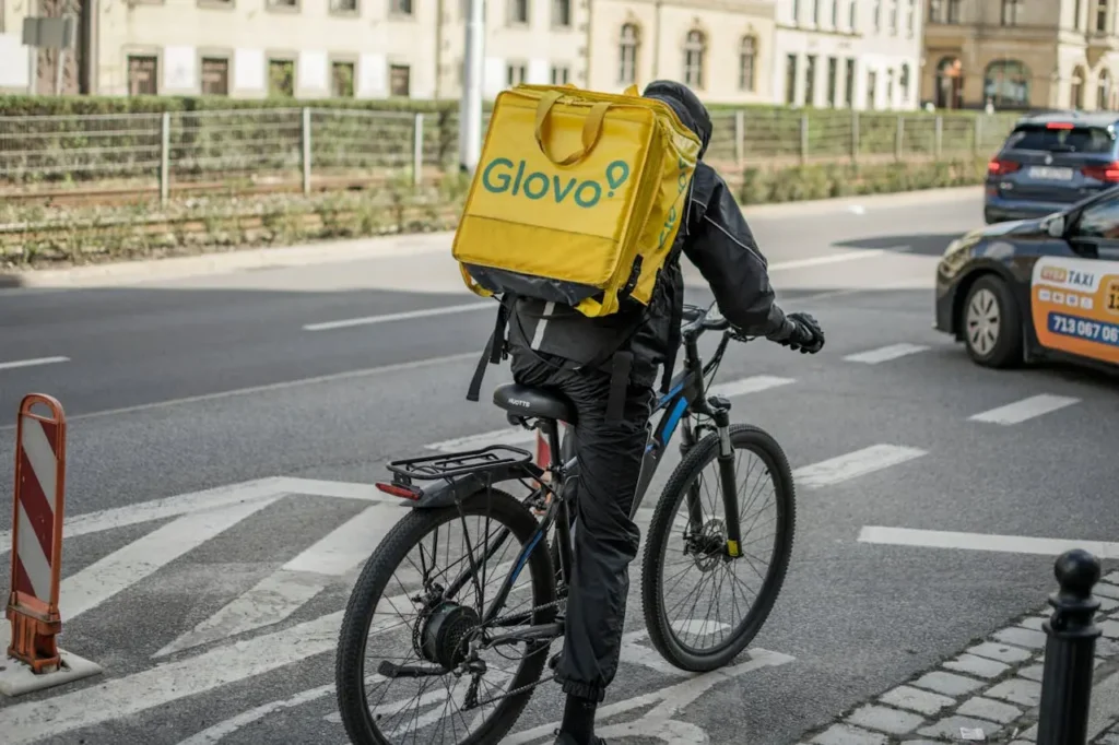 dostawca glovo